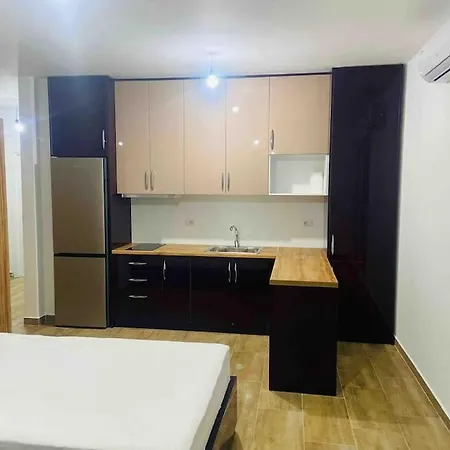 Seaside 10m, 6beds Apartment *
