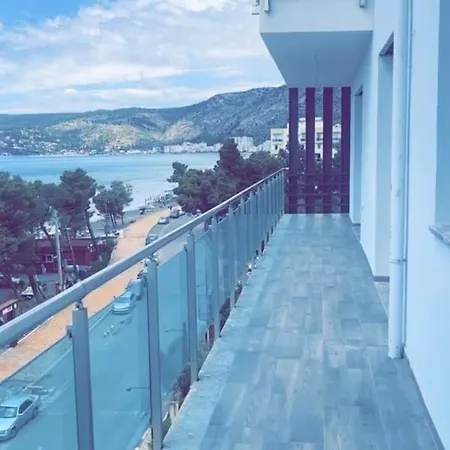 Seaside 10m, 6beds * Shengjin (Lezhe)