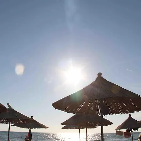 Apartment Seaside 10m, 6beds